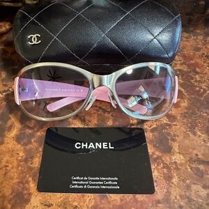 Chanel PINK & Brushed Silver Metal CC Sunglasses w/ Leather Case
